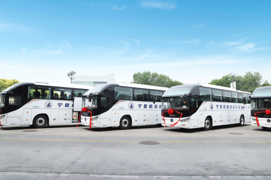 福田歐輝BJ6122城間客車批量交付寧夏航源旅游(圖1)