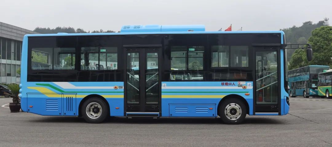 20輛奇瑞萬(wàn)達(dá)瑞祥E8交付四川宜賓(圖2)
