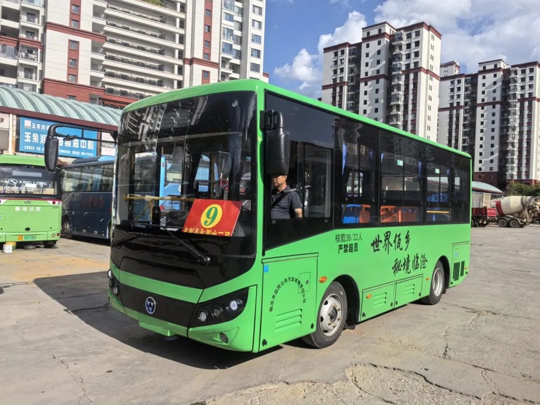 临沧市迎来一批崭新纯电公交！(图2)