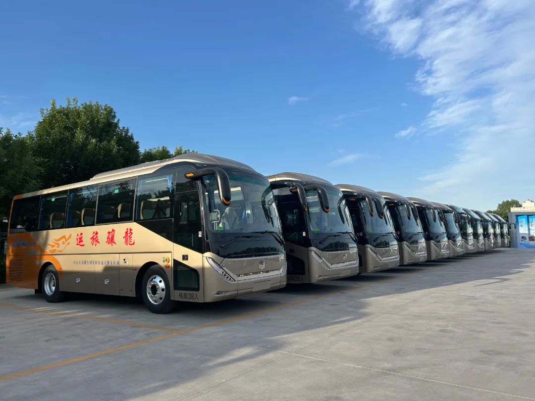 又一批新车上线长沙！赋能旅游客运服务提质增效(图2)