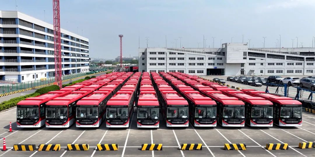 895辆！2025年纯电客车出口最大单由TA交付(图4)