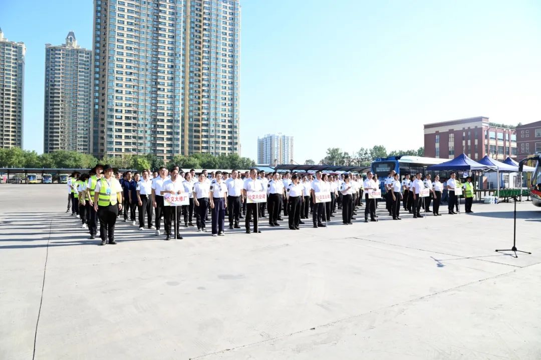 实战砺精兵！2025年公交集团职工职业技能竞赛火热开赛(图2)