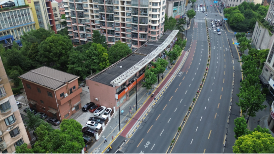 出行体验升级！上海公交站台悄悄变身.....(图3)