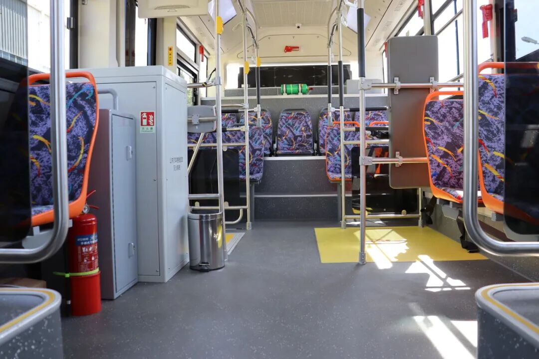 奇瑞万达瑞达E8L低地板公交再赴昆山,绿色出行更省心(图3) 奇瑞万达瑞达E8L低地板公交再赴昆山,绿色出行更省心(图3)