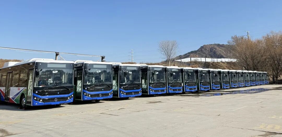 奇瑞万达瑞达E8L低地板纯电公交再赴青岛之约(图1)