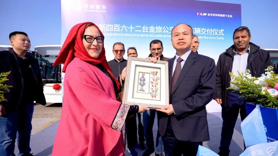462辆金旅客车将分批发往突尼斯！(图1)